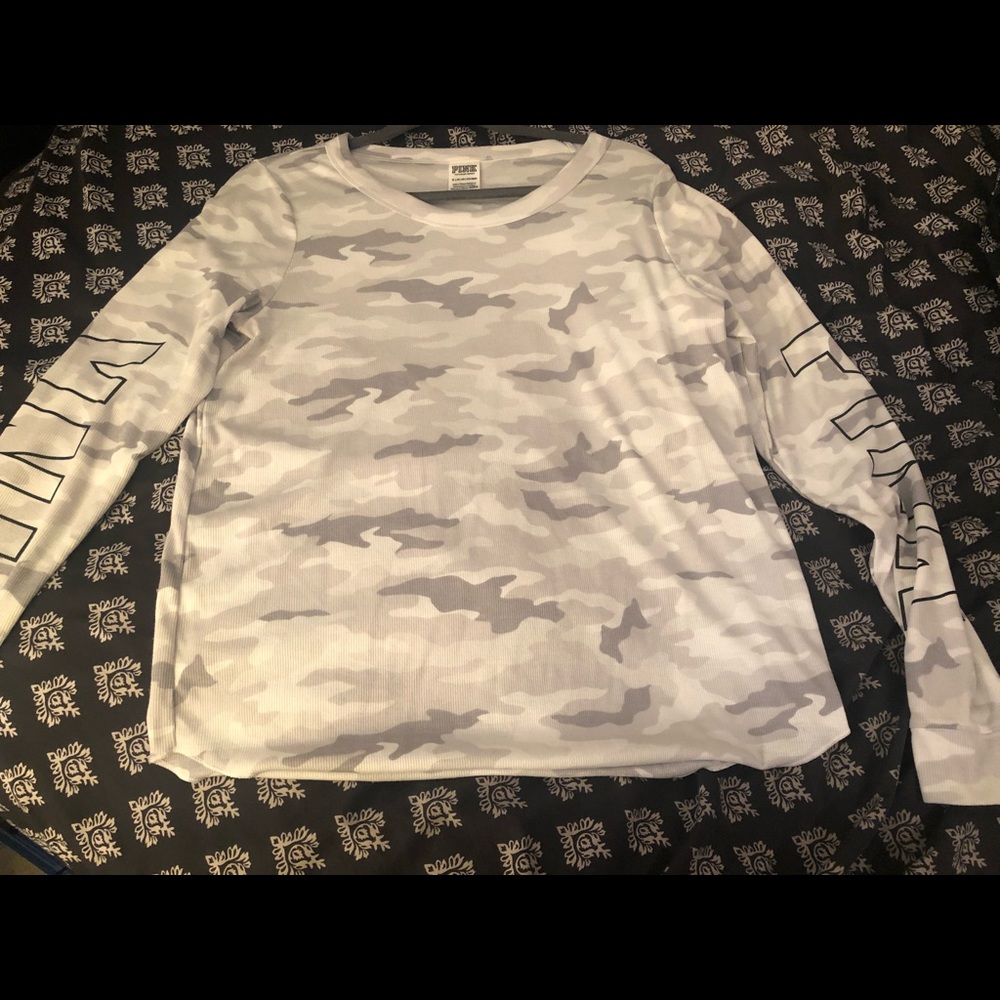Pink’s grey camouflage long sleeve shirt